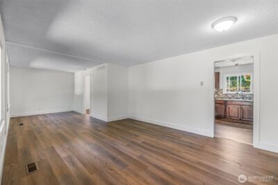7051 S 125th Street , Seattle, WA 98178-4333 - Photo 10