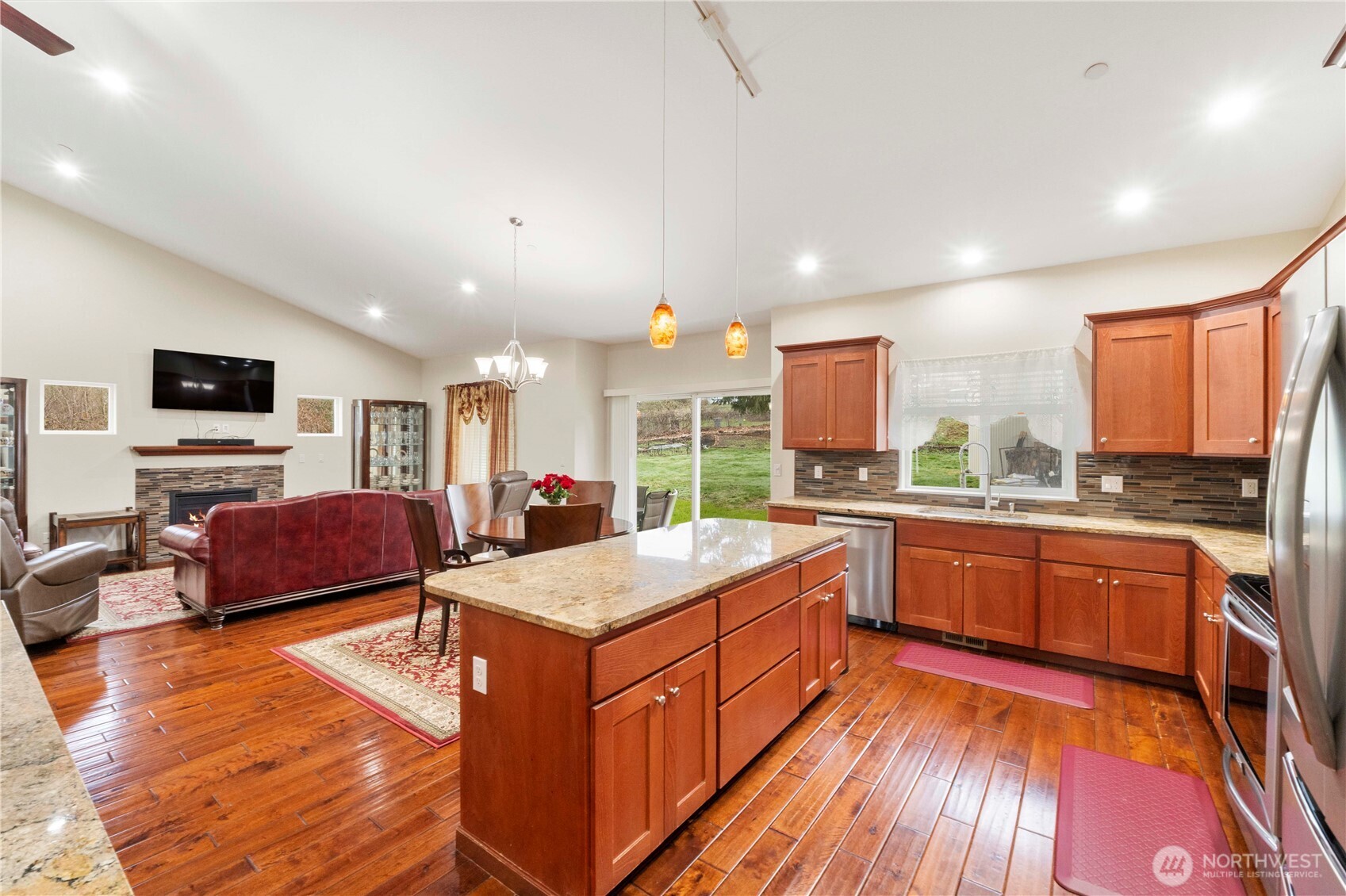 25804 101st Avenue E, Graham, WA 98338