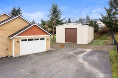 25804 101st Avenue E, Graham, WA 98338 - Photo 2