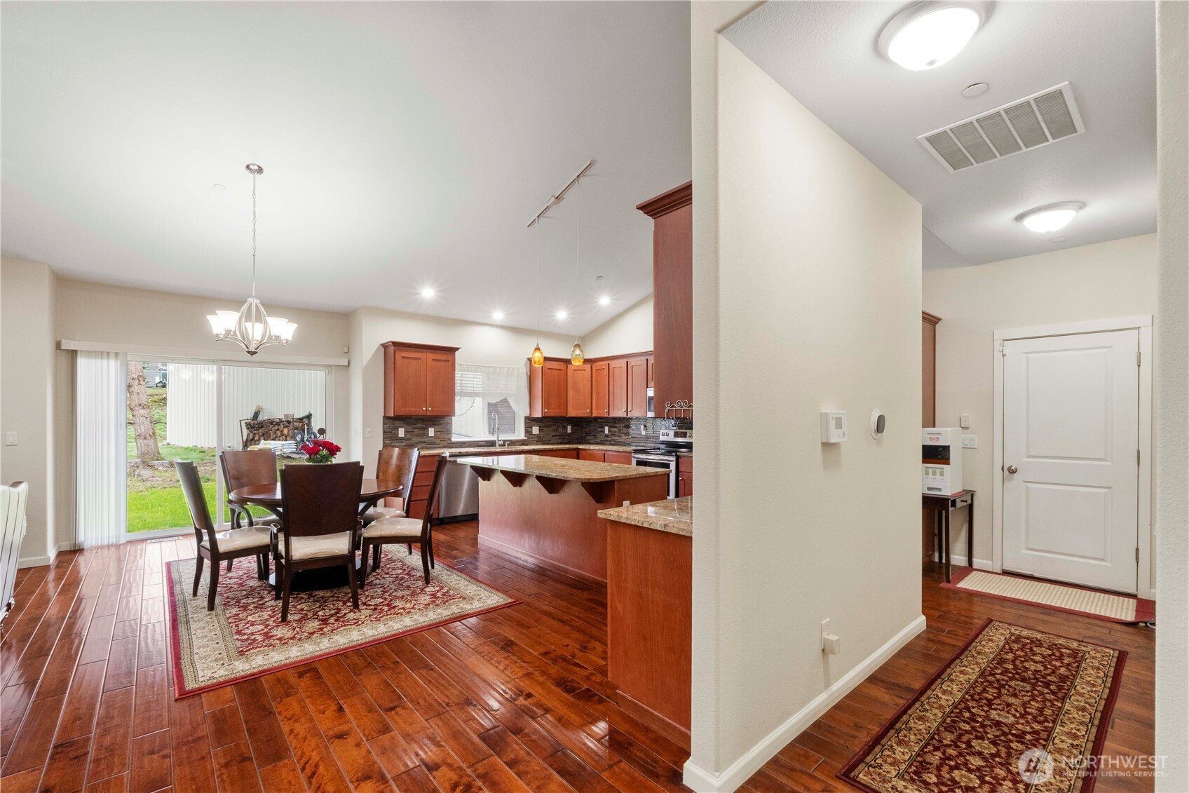 25804 101st Avenue E, Graham, WA 98338