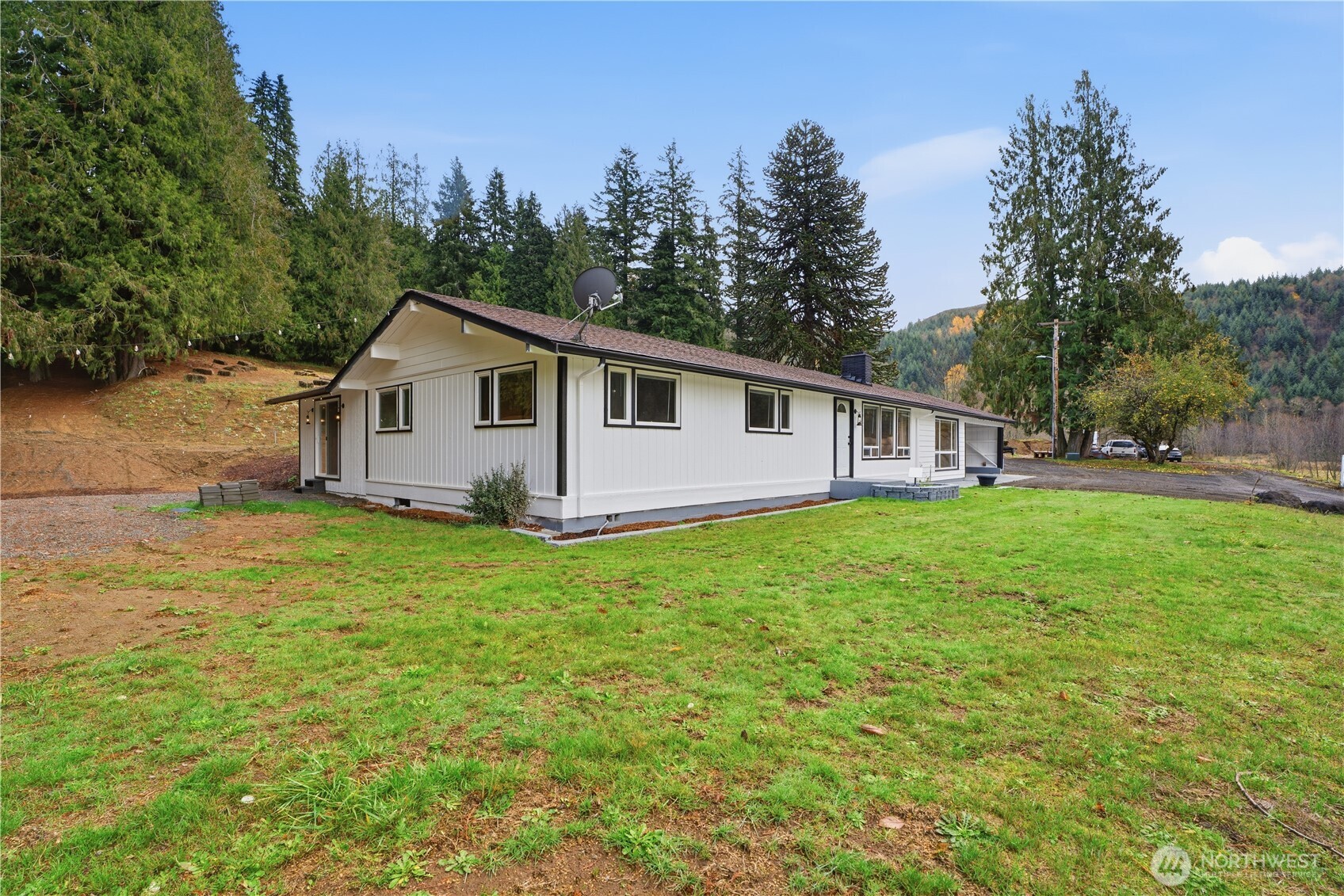 8442 US HWY 12 , Glenoma, WA 98336