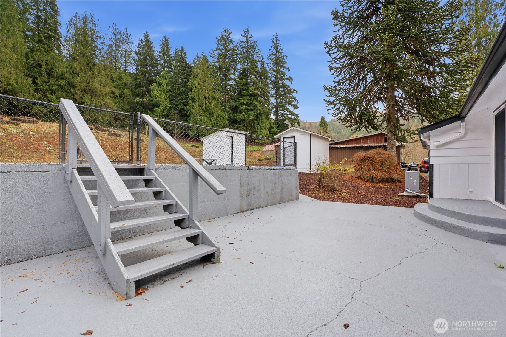 8442 US HWY 12 , Glenoma, WA 98336