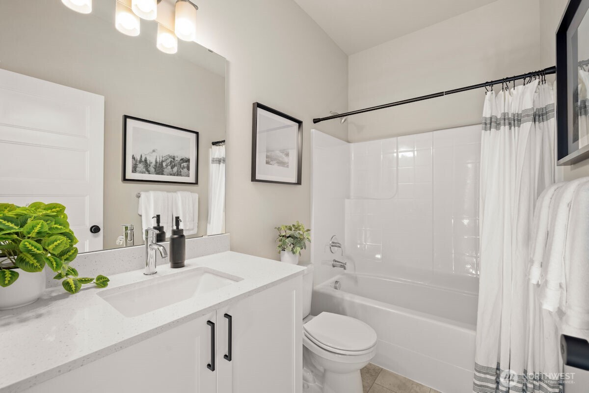 2163 168TH Place NE, Marysville, WA 98271