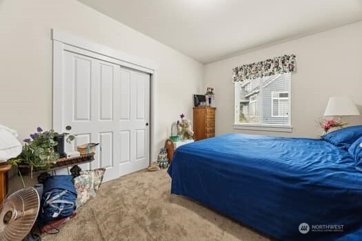 17705 92nd Ave East , Puyallup, WA 98375