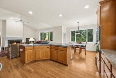 17705 92nd Ave East , Puyallup, WA 98375 - Photo 10