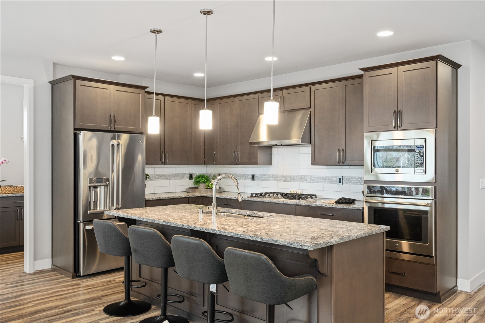 709 153rd Place SW, Lynnwood, WA 98087-2660