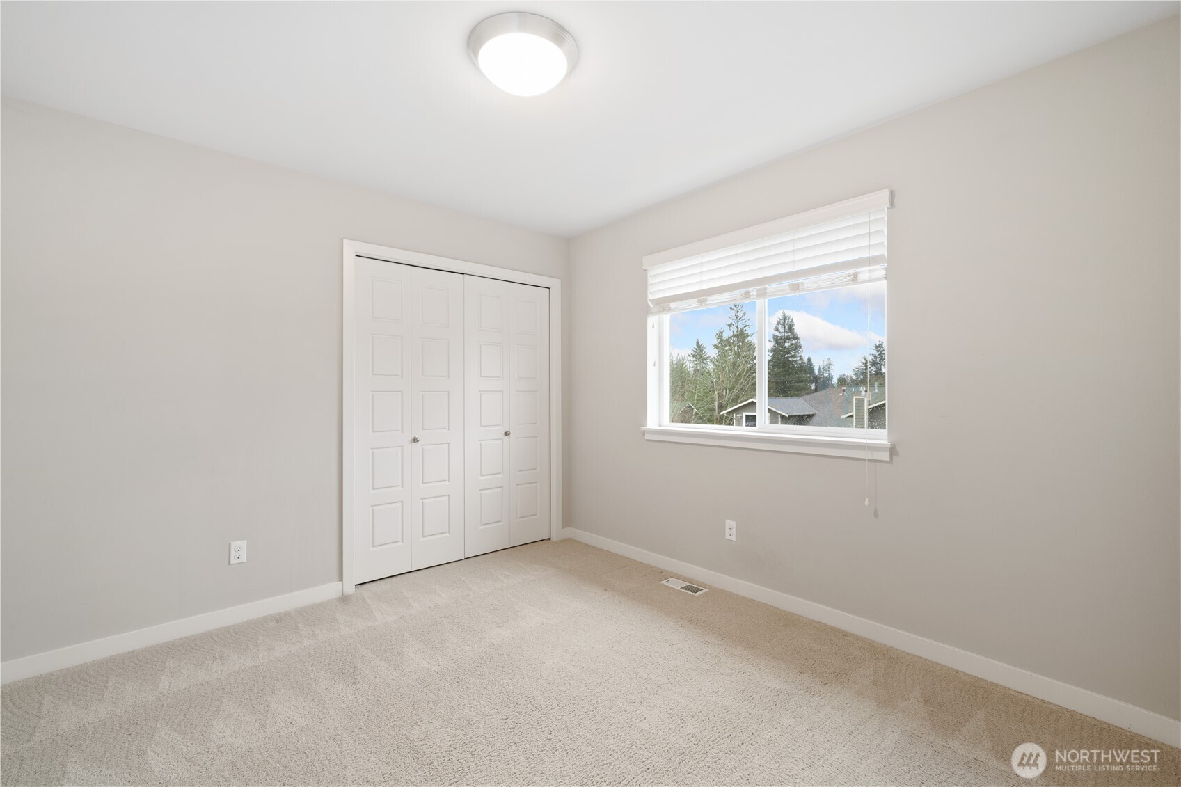 709 153rd Place SW, Lynnwood, WA 98087-2660