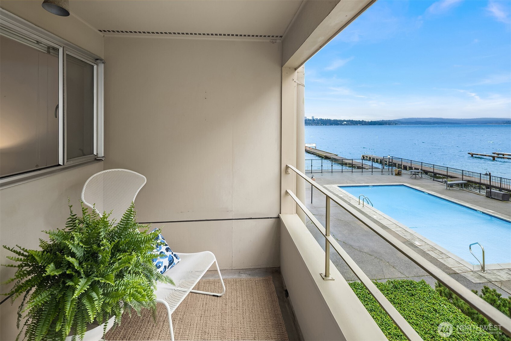 1600 43rd Avenue E #212, Seattle, WA 98112