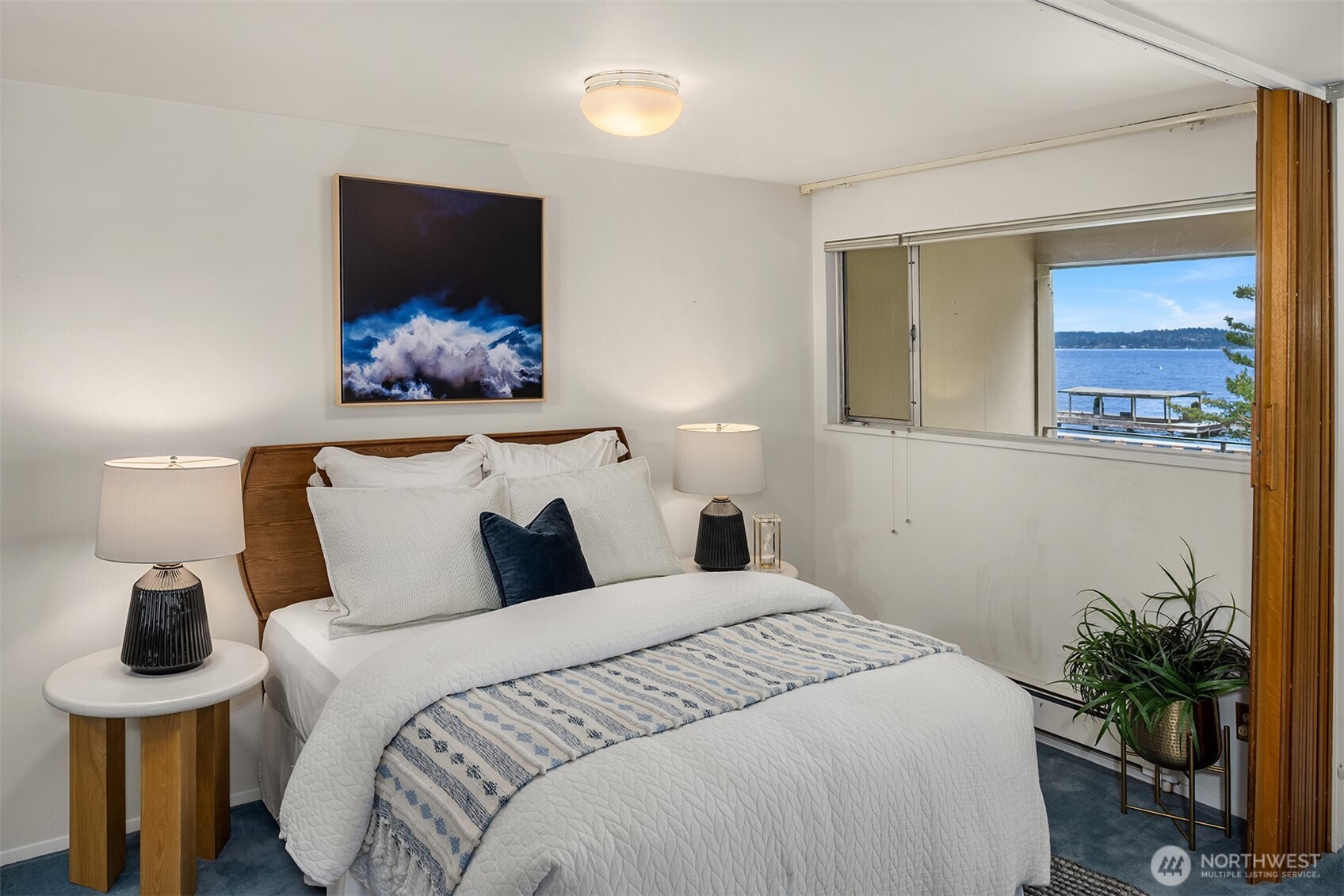 1600 43rd Avenue E #212, Seattle, WA 98112