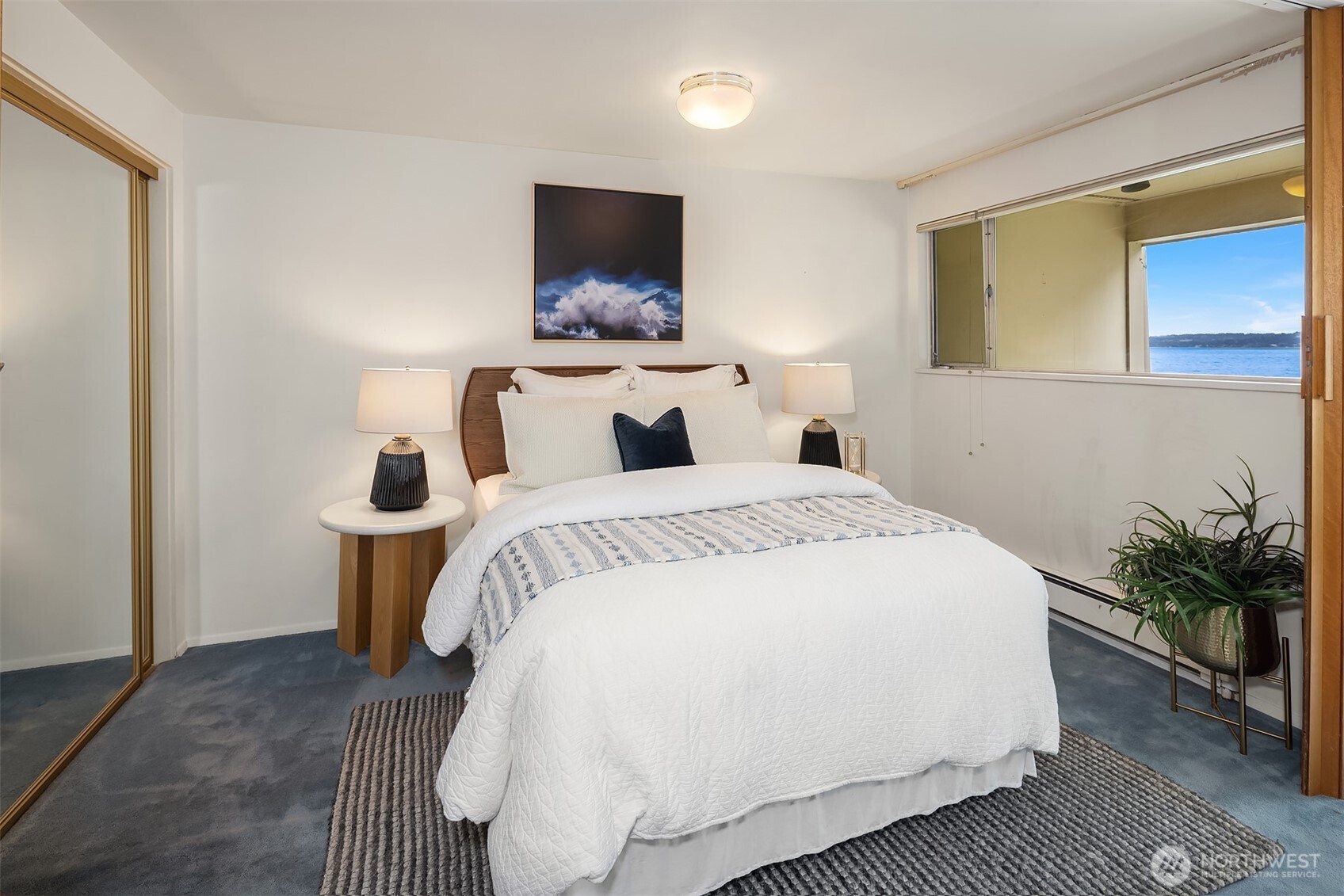 1600 43rd Avenue E #212, Seattle, WA 98112