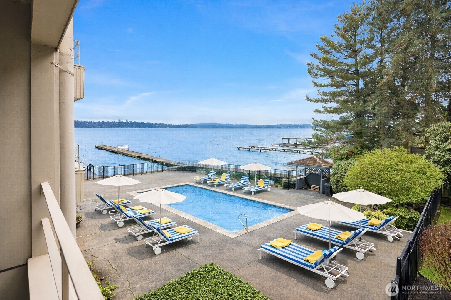 1600 43rd Avenue E #212, Seattle, WA 98112