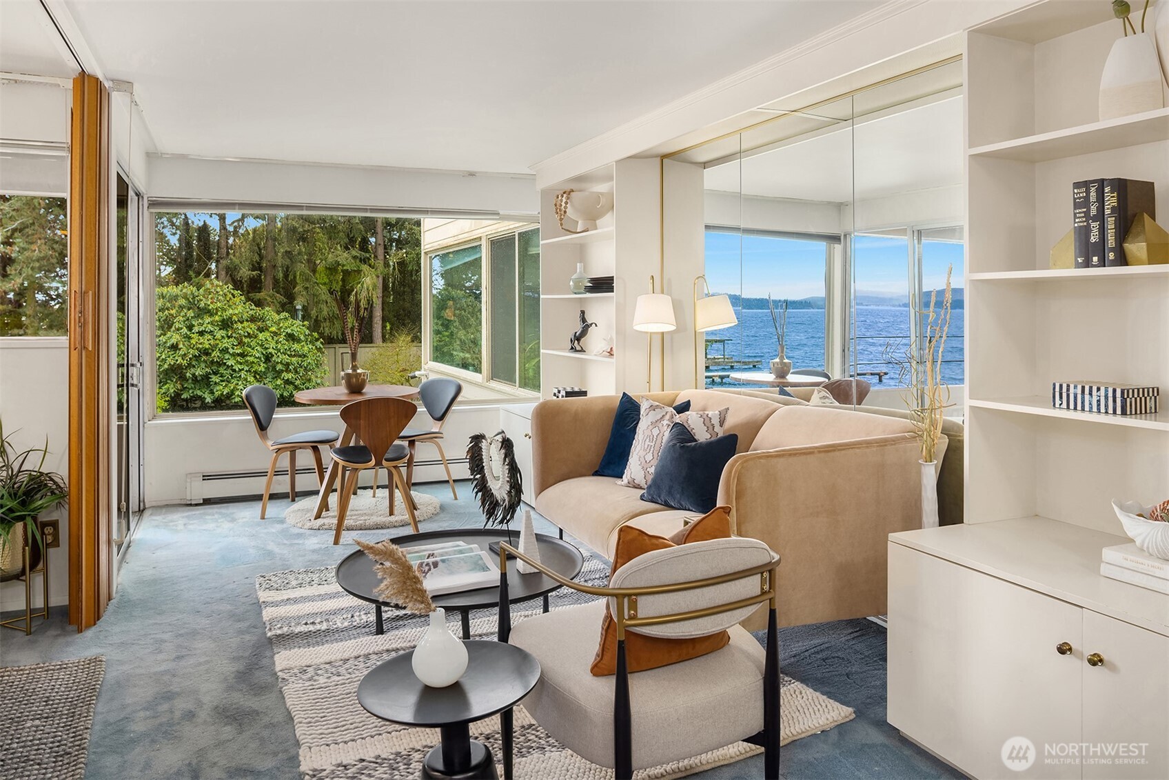 1600 43rd Avenue E #212, Seattle, WA 98112