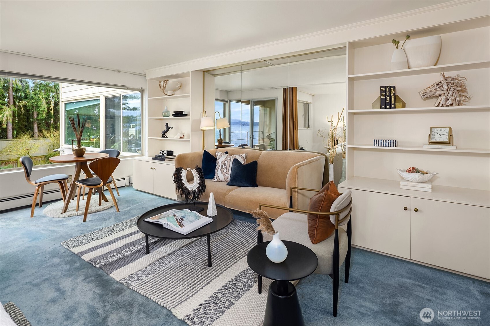 1600 43rd Avenue E #212, Seattle, WA 98112