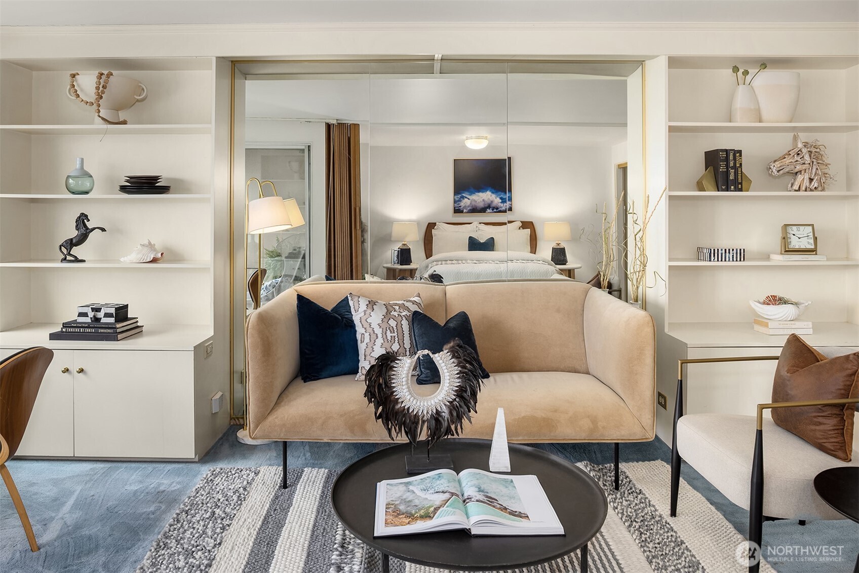 1600 43rd Avenue E #212, Seattle, WA 98112