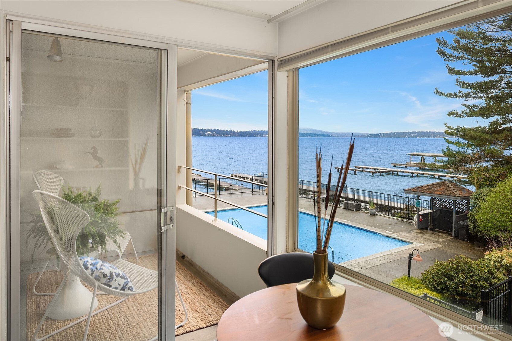 1600 43rd Avenue E #212, Seattle, WA 98112