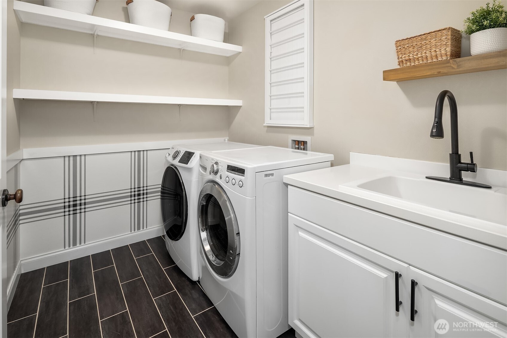 35814 SE Crestview Loop , Snoqualmie, WA 98065