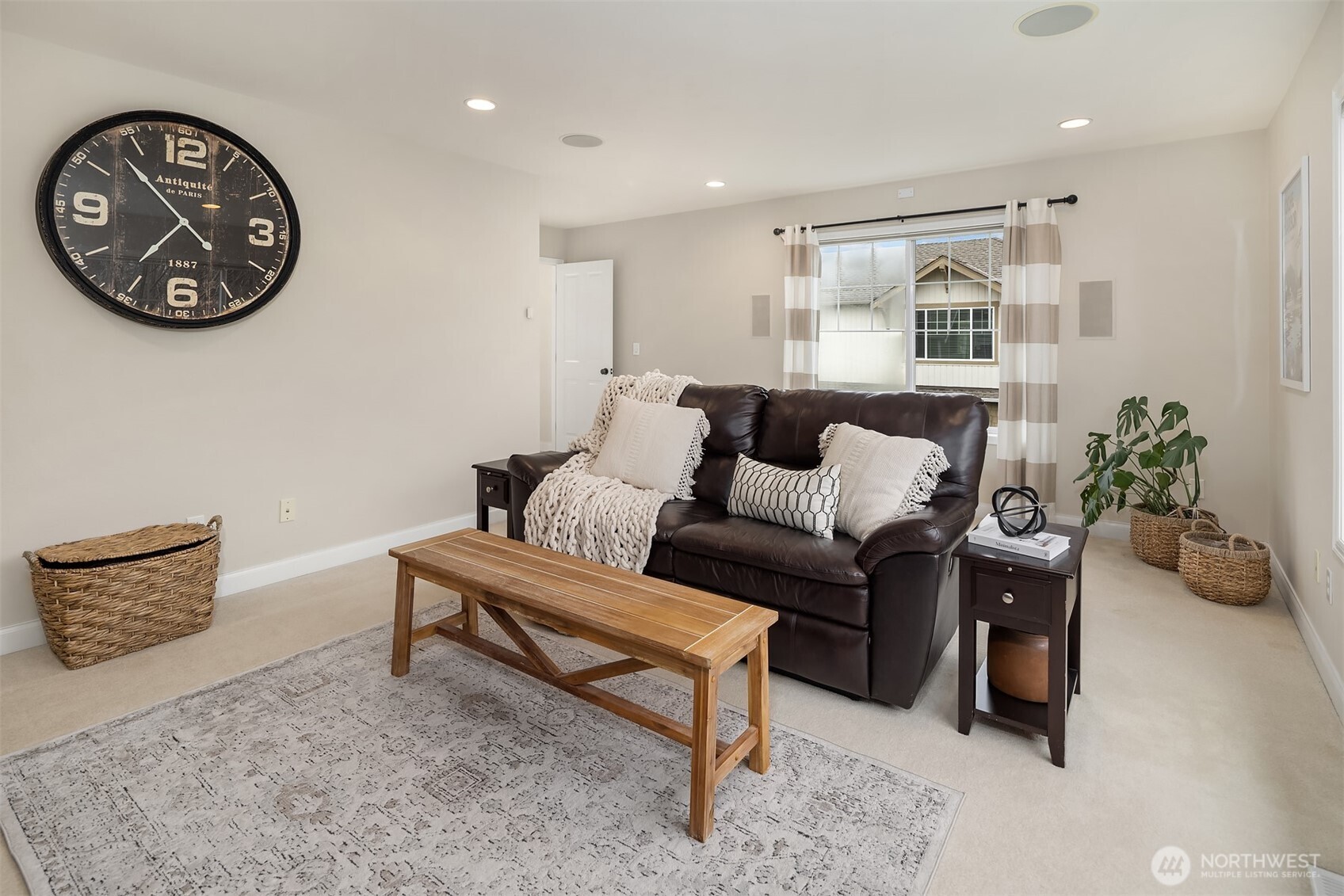 35814 SE Crestview Loop , Snoqualmie, WA 98065