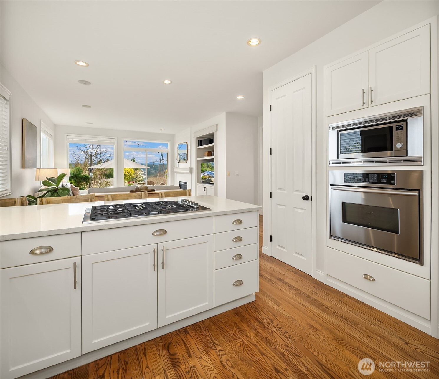 35814 SE Crestview Loop , Snoqualmie, WA 98065