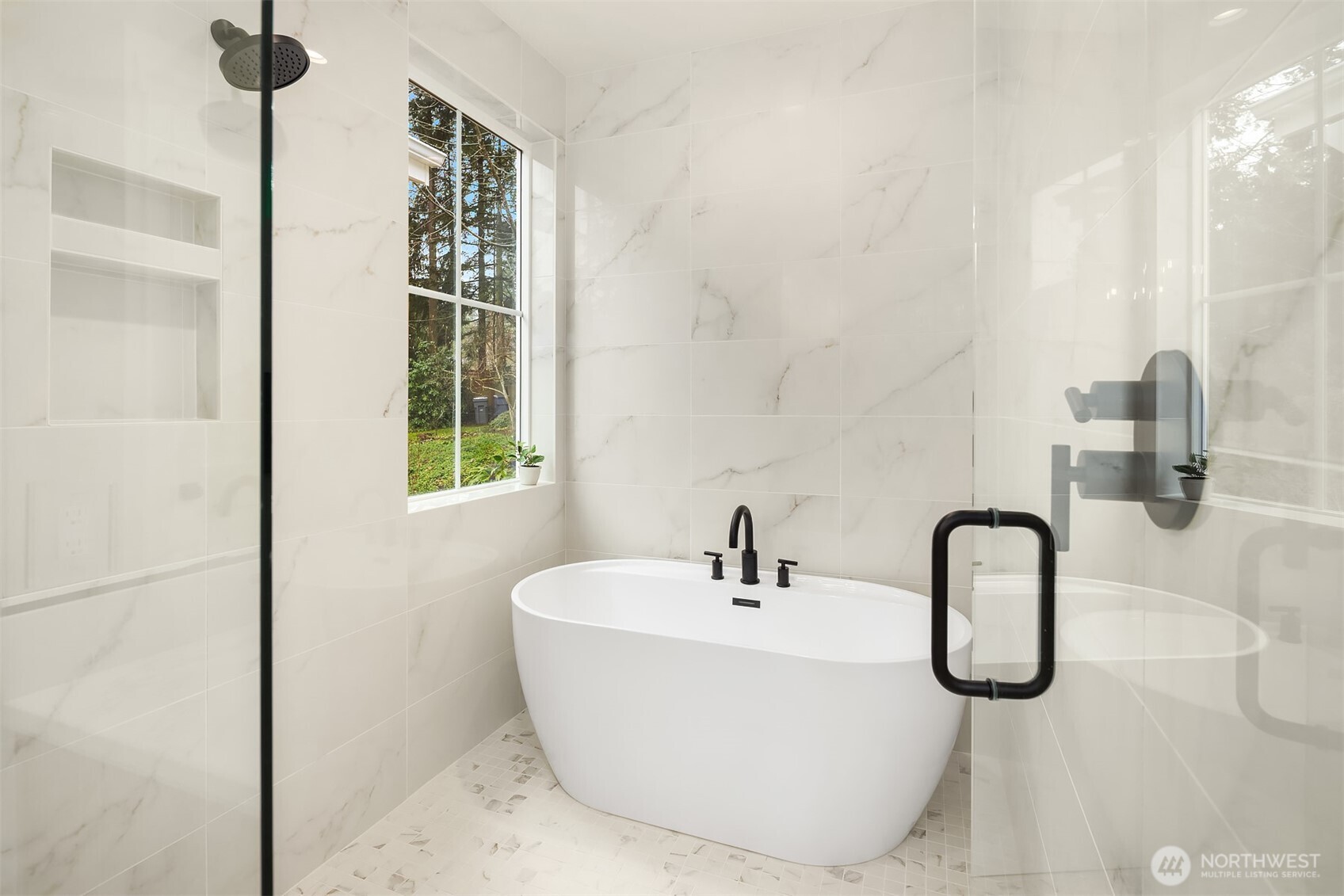 11812 NE 103rd Place , Kirkland, WA 98033