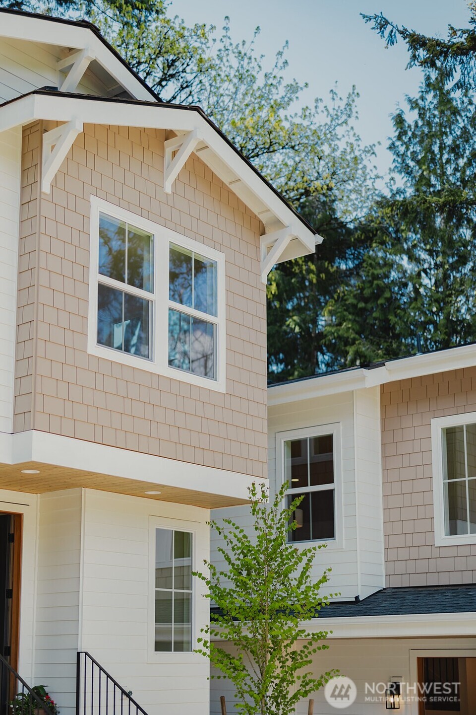 11812 NE 103rd Place , Kirkland, WA 98033