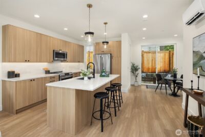11812 NE 103rd Place , Kirkland, WA 98033 - Photo 10