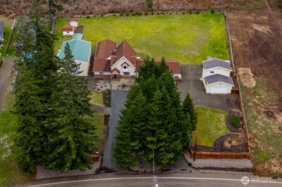 1911 E Island Lake Drive , Shelton, WA 98584 - Photo 2