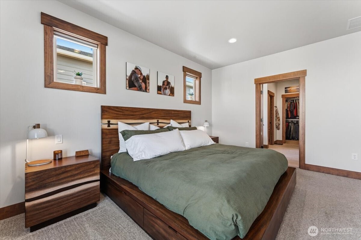 2637 Patriot Way SE, East Wenatchee, WA 98802