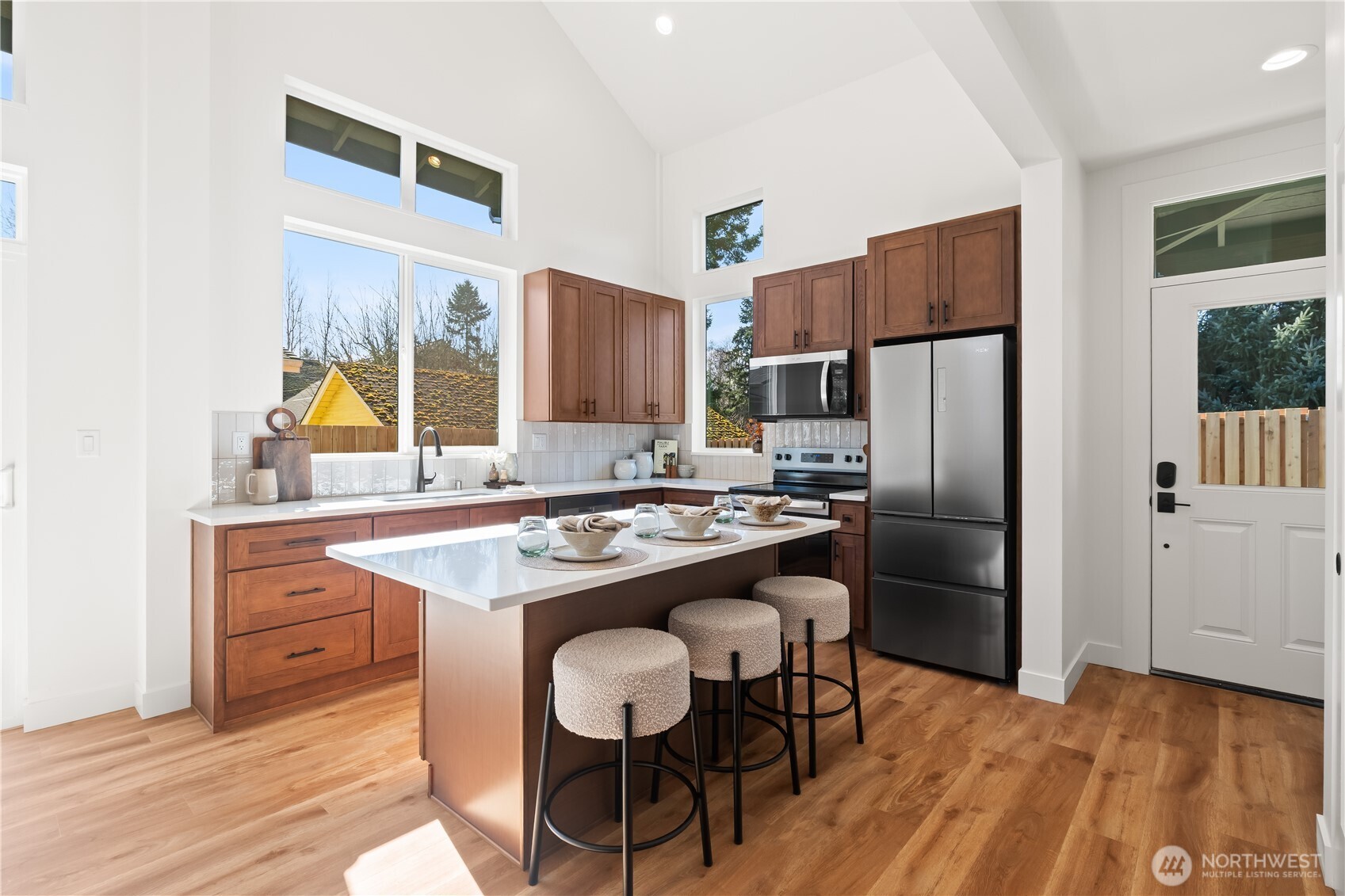 2905 Cedarwood Avenue , Bellingham, WA 98225