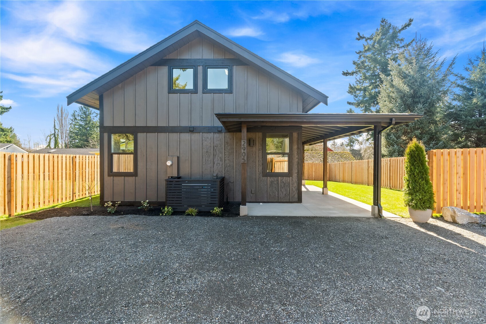 2905 Cedarwood Avenue , Bellingham, WA 98225