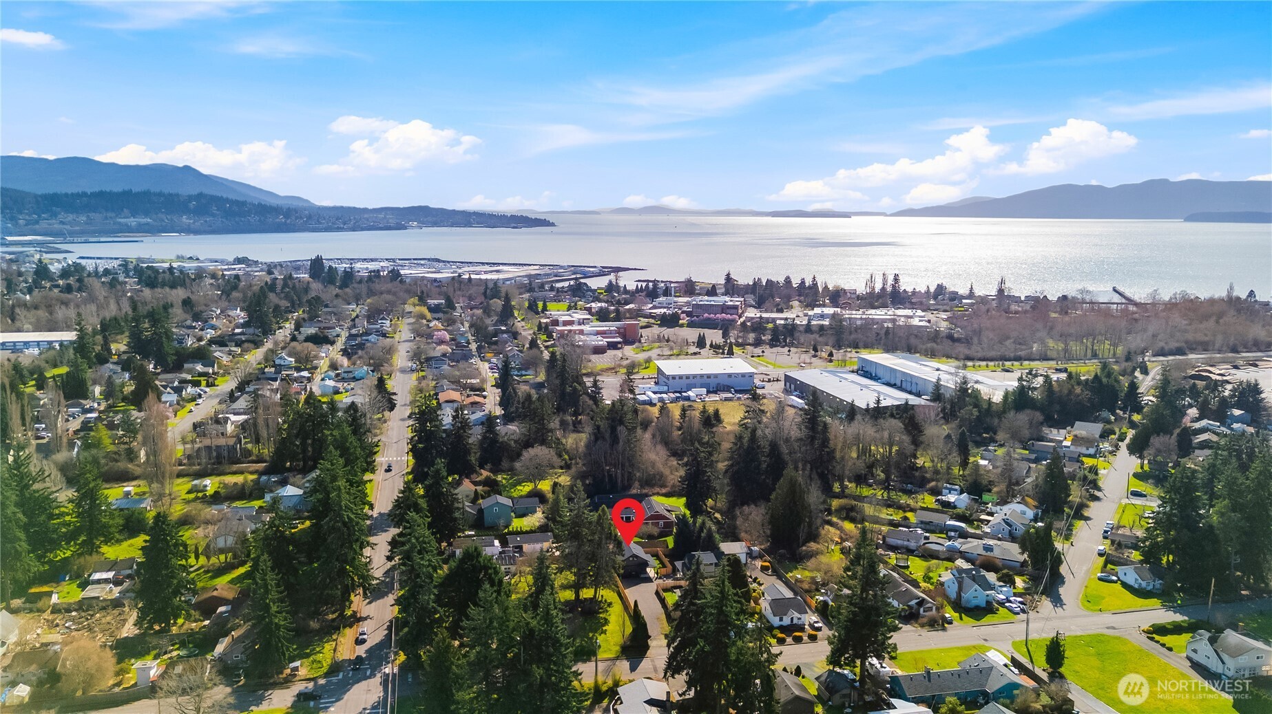 2905 Cedarwood Avenue , Bellingham, WA 98225