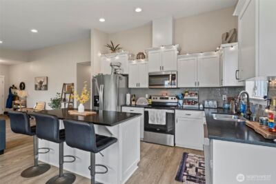 144 38 18 Loop Road , Centralia, WA 98531 - Photo 12