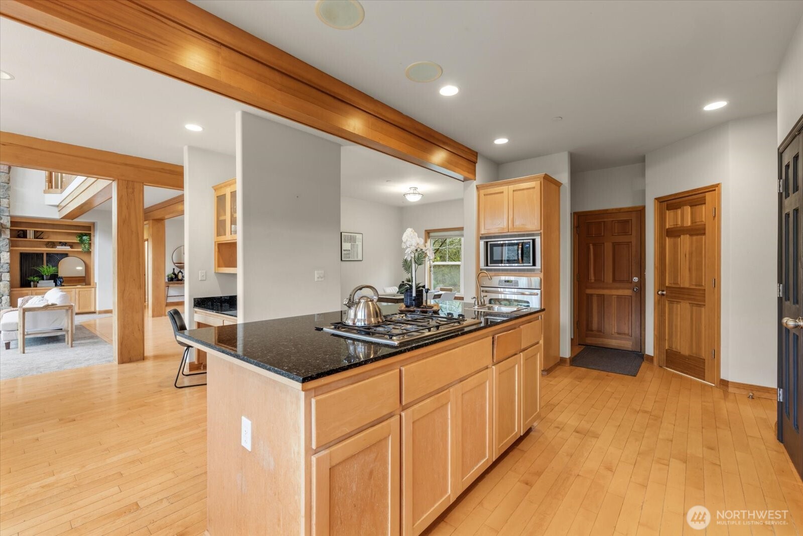 16470 Uplands Way SE, North Bend, WA 98045