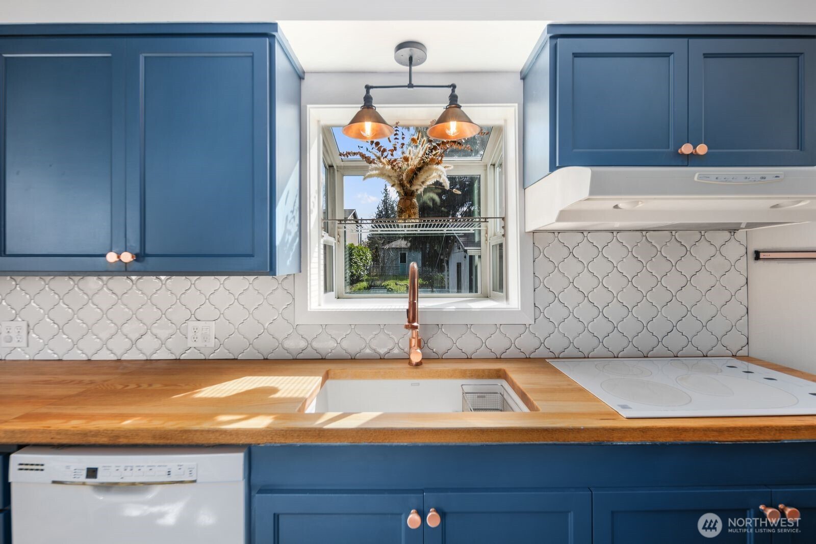 510 State Street , Sumner, WA 98390