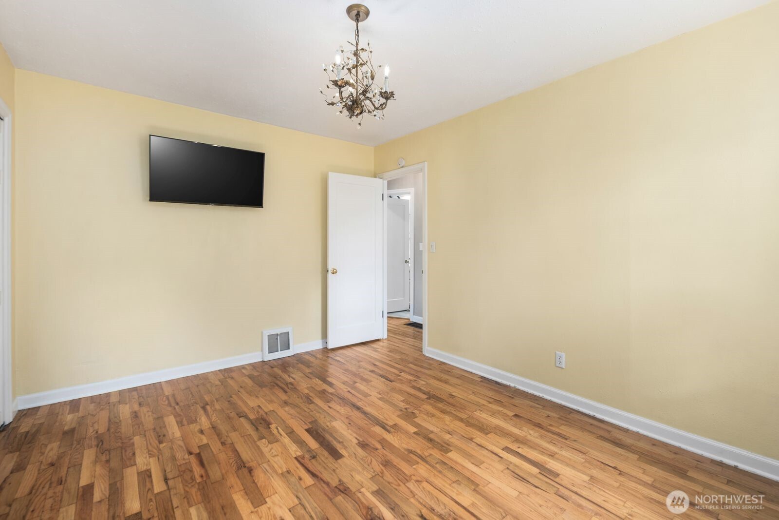 510 State Street , Sumner, WA 98390