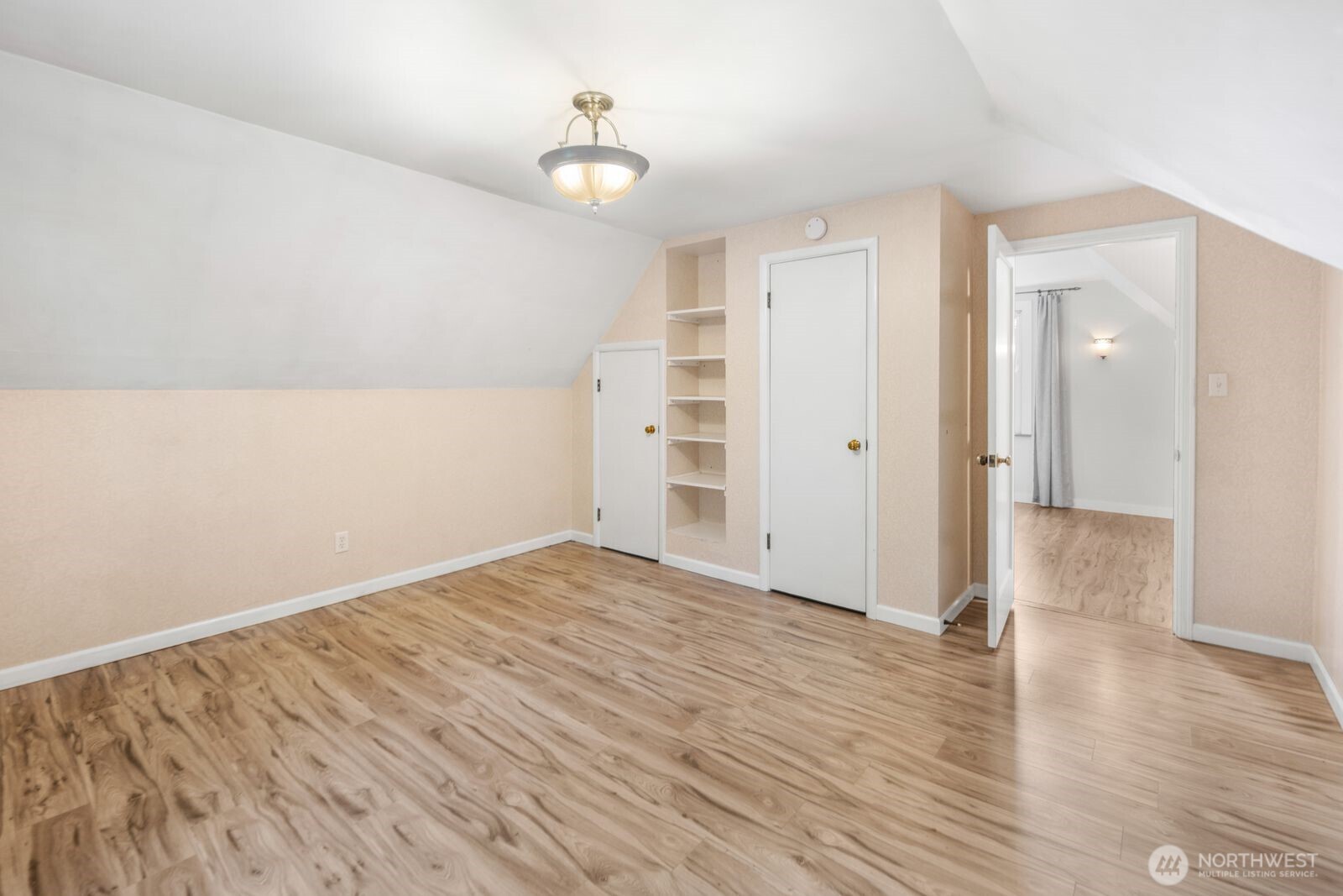 510 State Street , Sumner, WA 98390