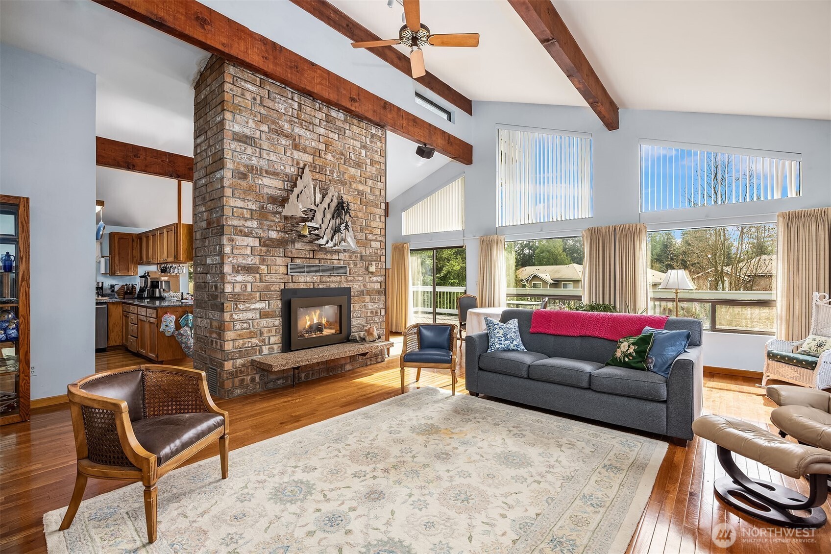 18654 NE 55th Street , Redmond, WA 98052