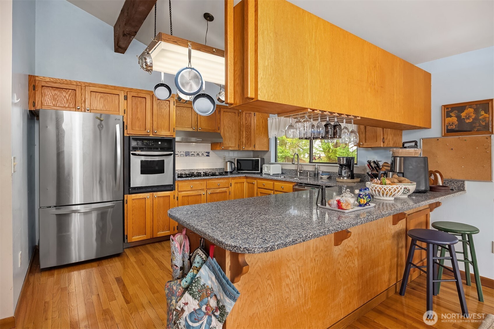 18654 NE 55th Street , Redmond, WA 98052