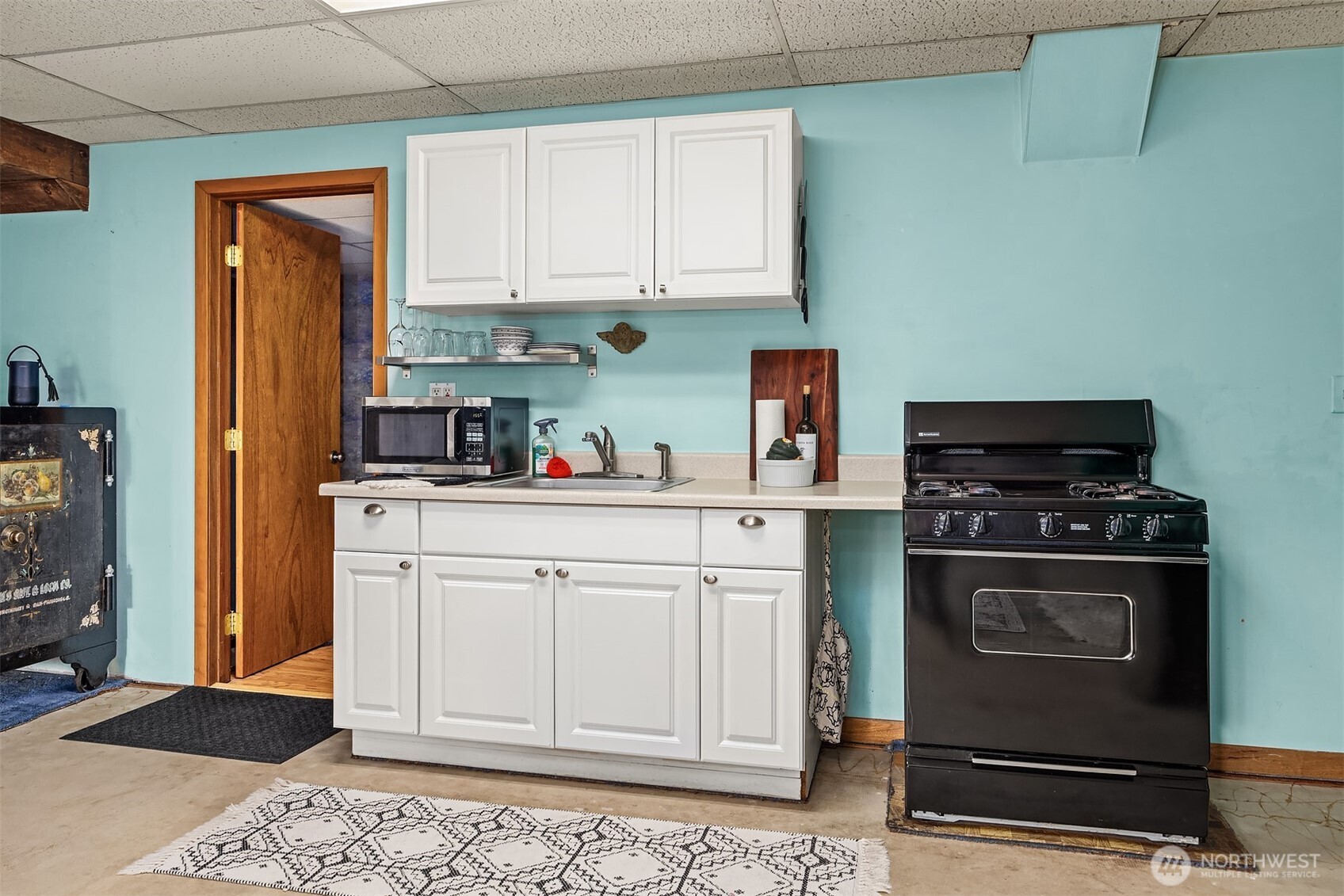 18654 NE 55th Street , Redmond, WA 98052