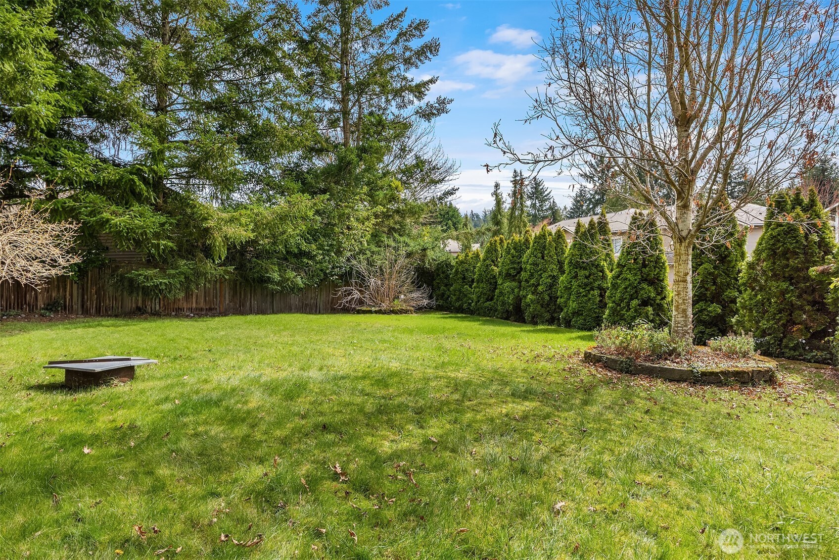 18654 NE 55th Street , Redmond, WA 98052