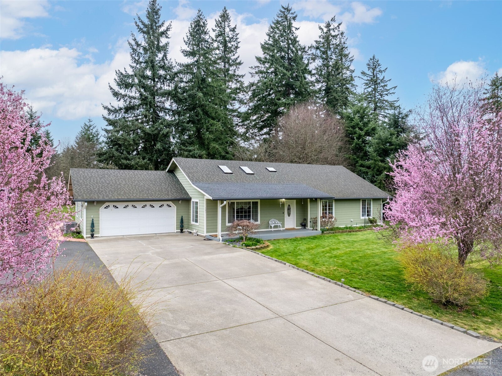 181 John Road , Chehalis, WA 98532