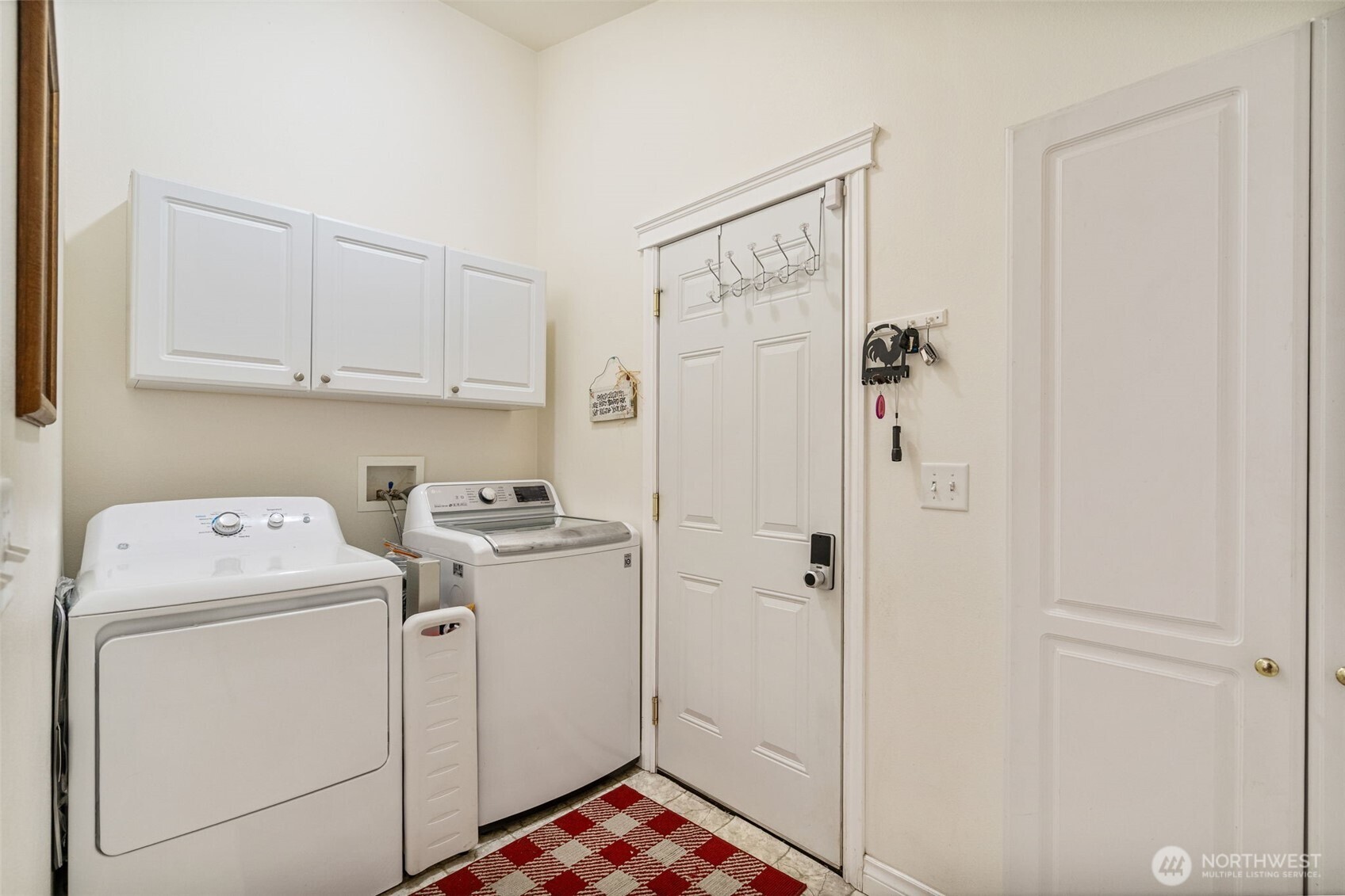 181 John Road , Chehalis, WA 98532