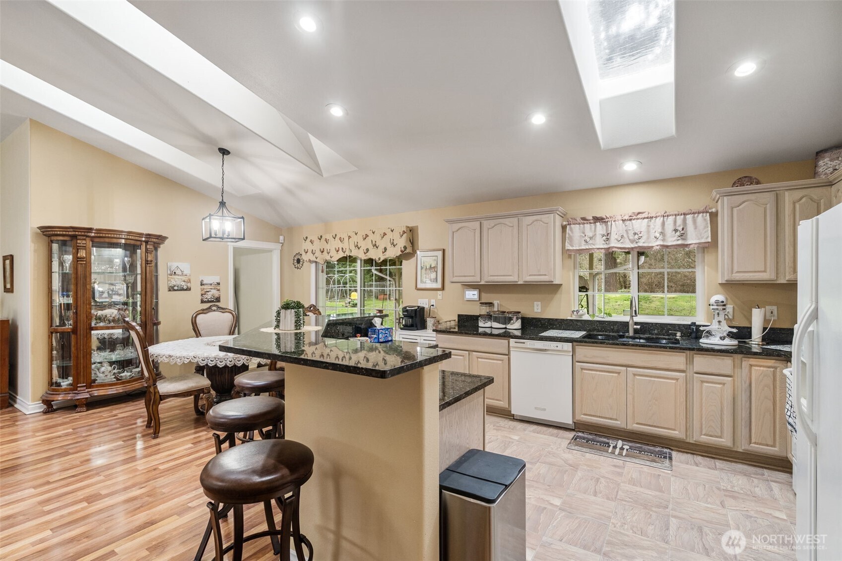 181 John Road , Chehalis, WA 98532