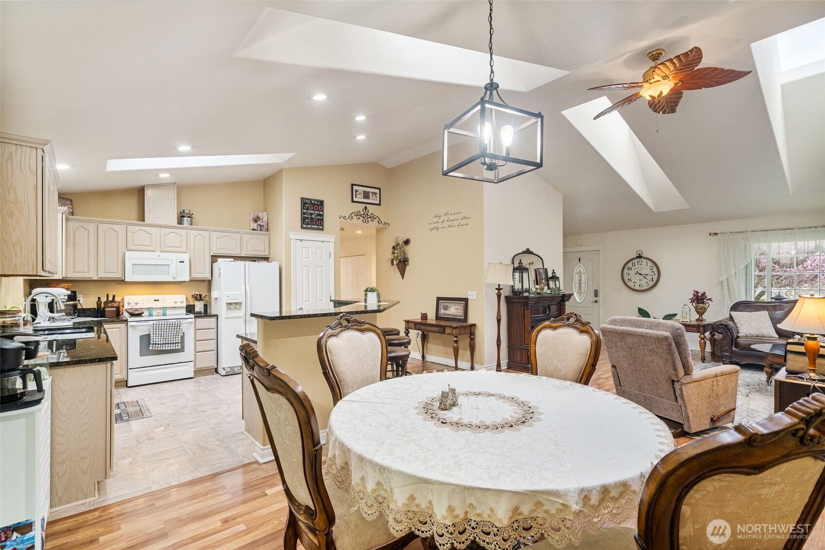 181 John Road , Chehalis, WA 98532