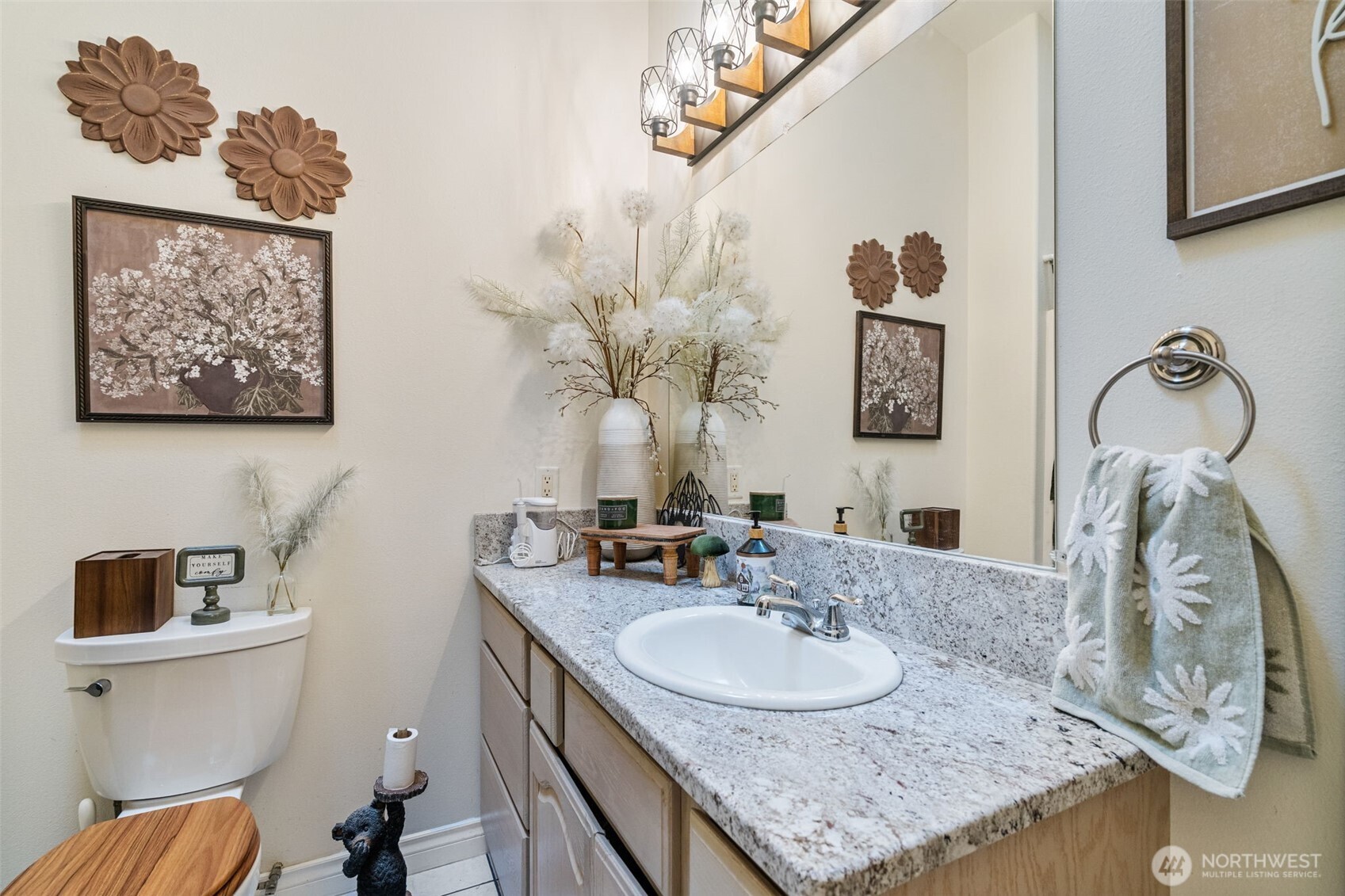 181 John Road , Chehalis, WA 98532