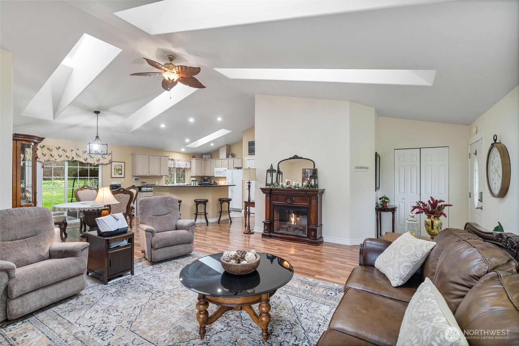 181 John Road , Chehalis, WA 98532