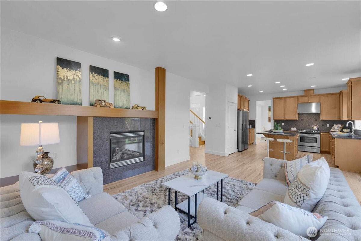 12800 NE 154th Street , Woodinville, WA 98072