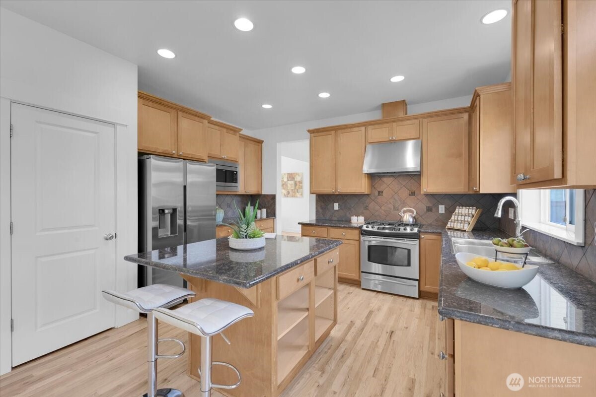 12800 NE 154th Street , Woodinville, WA 98072