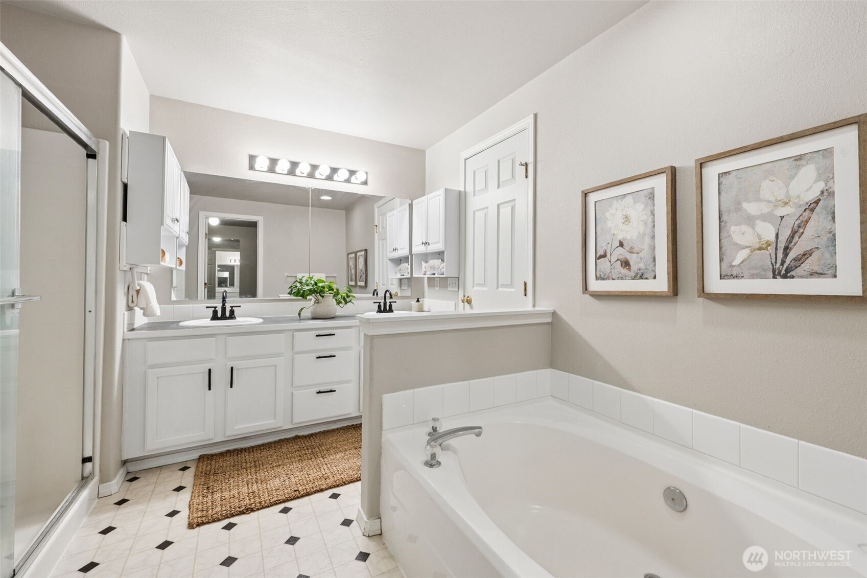 815 Nicholas Lane SE, Olympia, WA 98513