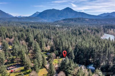 44217 SE Mt Si Road , North Bend, WA 98045