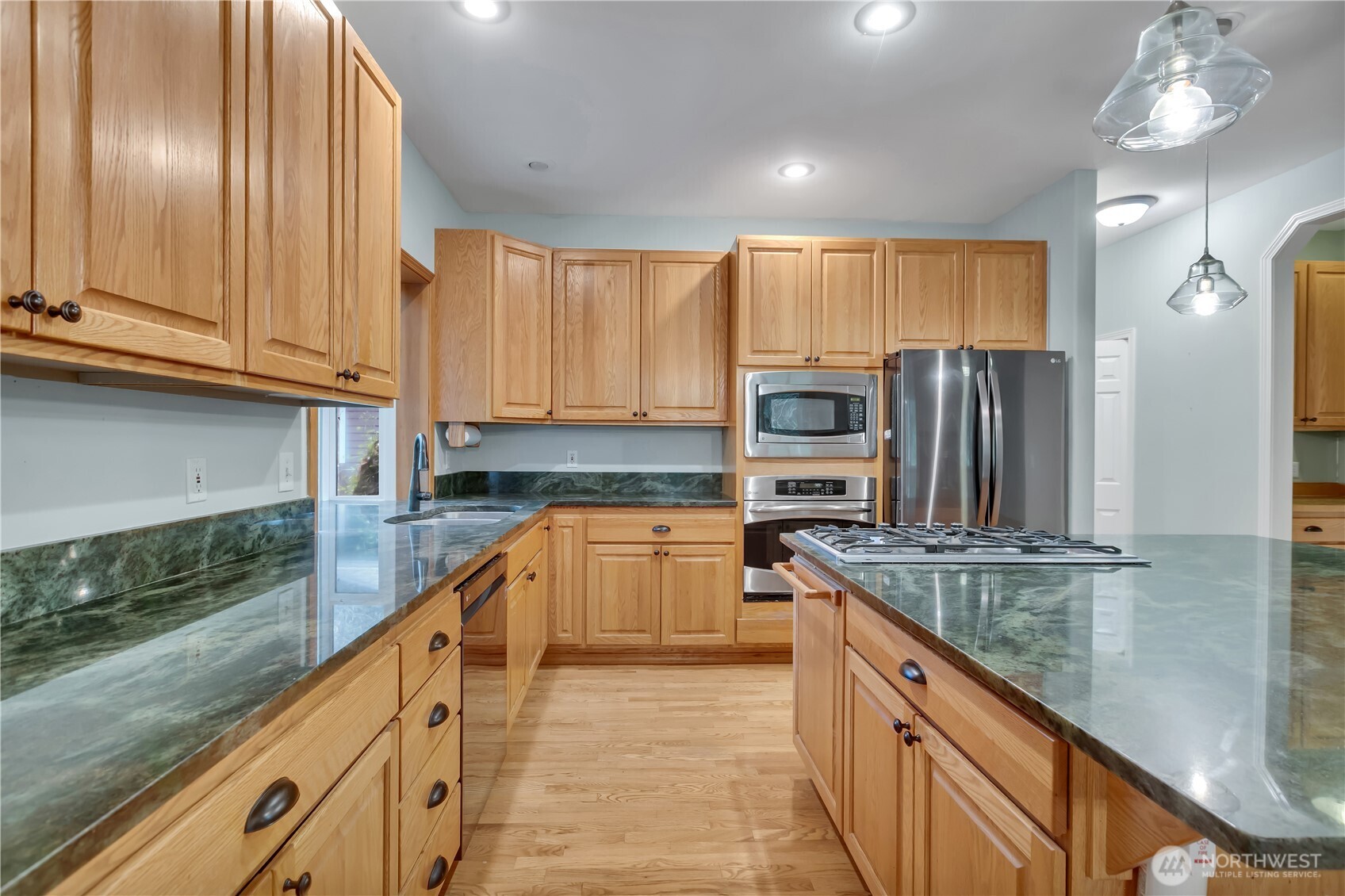 44217 SE Mt Si Road , North Bend, WA 98045